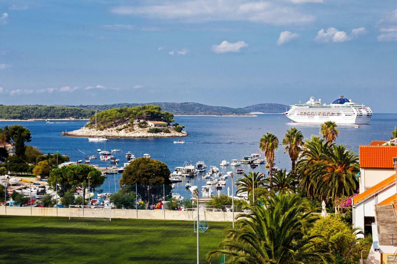 Hvar Harbor Luxury Apartment Hvar Town